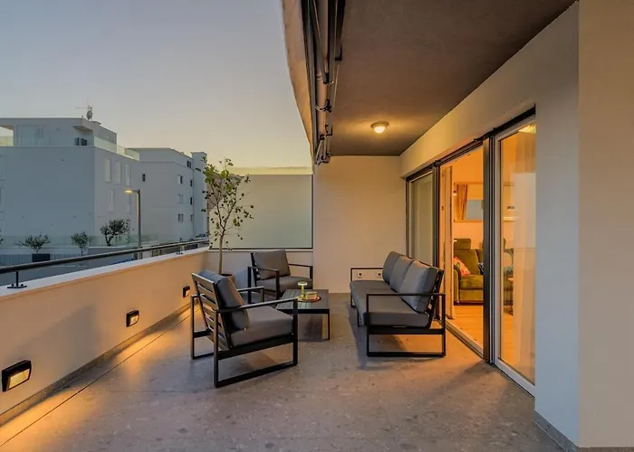 Apartman Luxury Znjan *