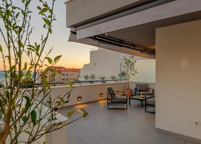 Apartman Luxury Znjan *