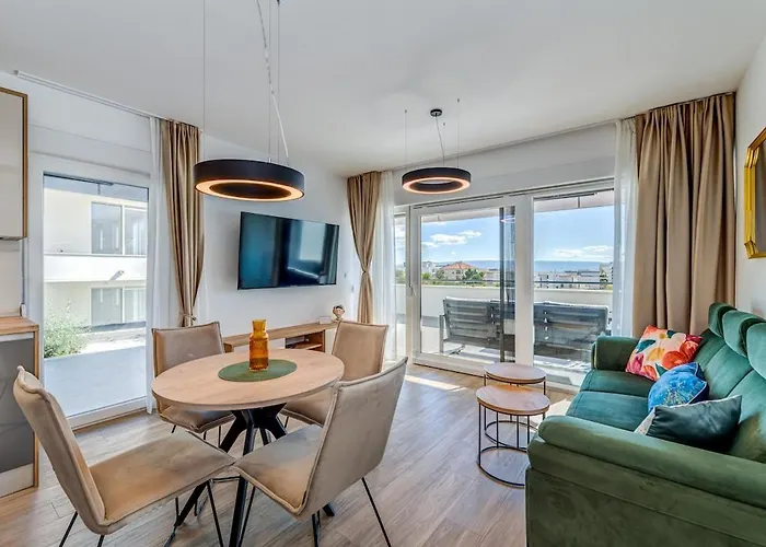 Lägenhet Luxury Znjan Split