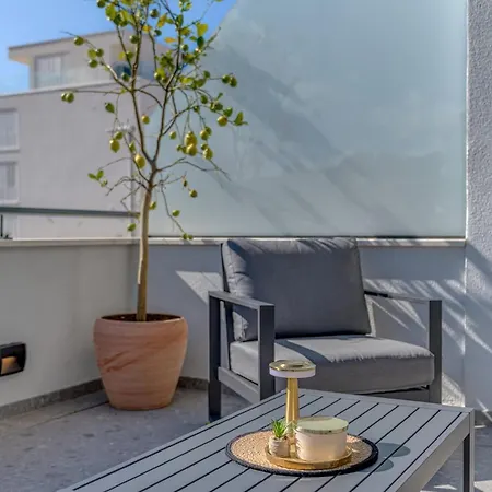 Luxury Znjan Appartement *